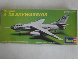 REVELL  H256 DOUGLAS A-3B SKYWARRIOR